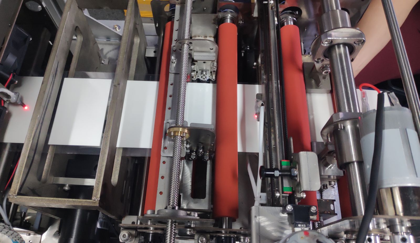 A3 A4 laminator close-up